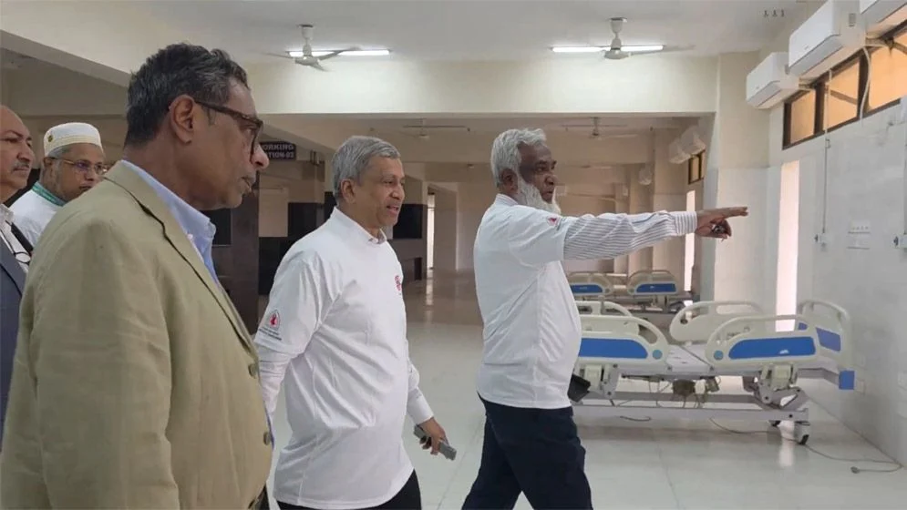 বক্ষব্যাধি হাসপাতালে দ্রুত ৪০ আইসিইউ বেড চালুর নির্দেশ স্বাস্থ্য প্রতিমন্ত্রীর