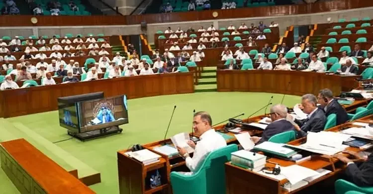 সংবিধান সংশোধনে সব দলের সমন্বয়ে বিশেষ কমিটি গঠনের ঘোষণা চিফ হুইপের