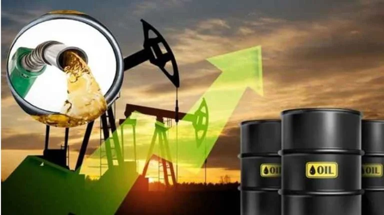 মধ্যপ্রাচ্যে অস্থিরতায় টালমাটাল তেলের বাজার: ব্যারেলপ্রতি দর ছাড়াল ১১১ ডলার