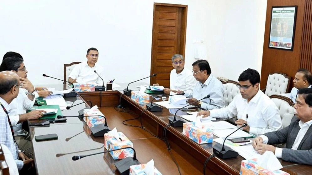 ডিএনডি বাঁধের জলাবদ্ধতা নিরসনে প্রধানমন্ত্রীর সভাপতিত্বে বৈঠক, দুই সপ্তাহের মধ্যে প্রকল্প হস্তান্তরের সিদ্ধান্ত