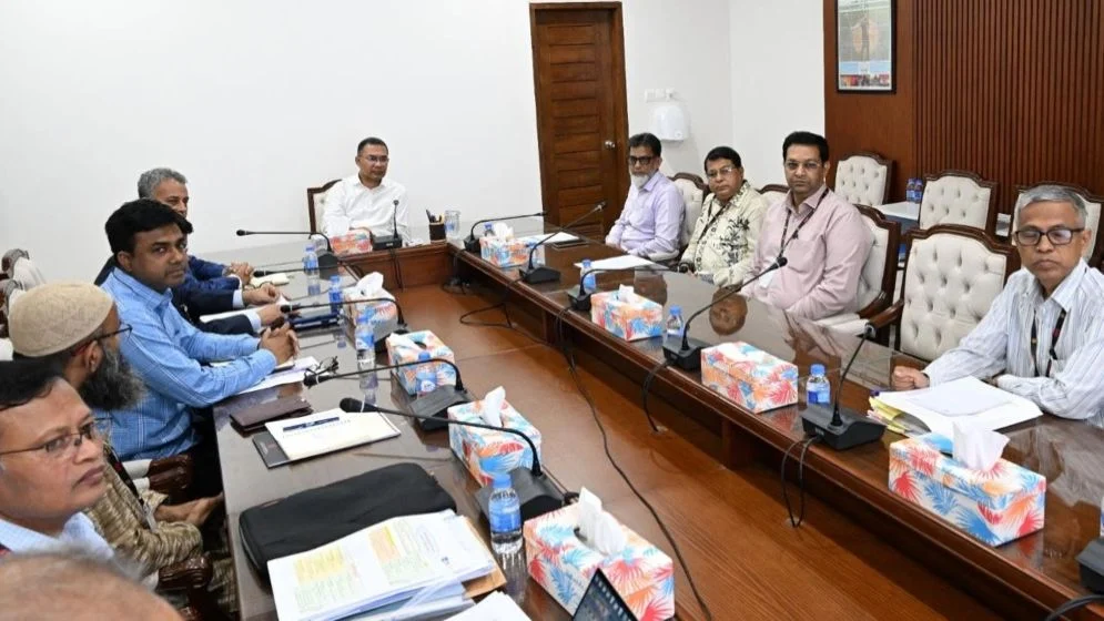 প্রধানমন্ত্রী তারেক রহমানের সভাপতিত্বে বিআরটি প্রকল্পের অগ্রগতি পর্যালোচনা সভা অনুষ্ঠিত